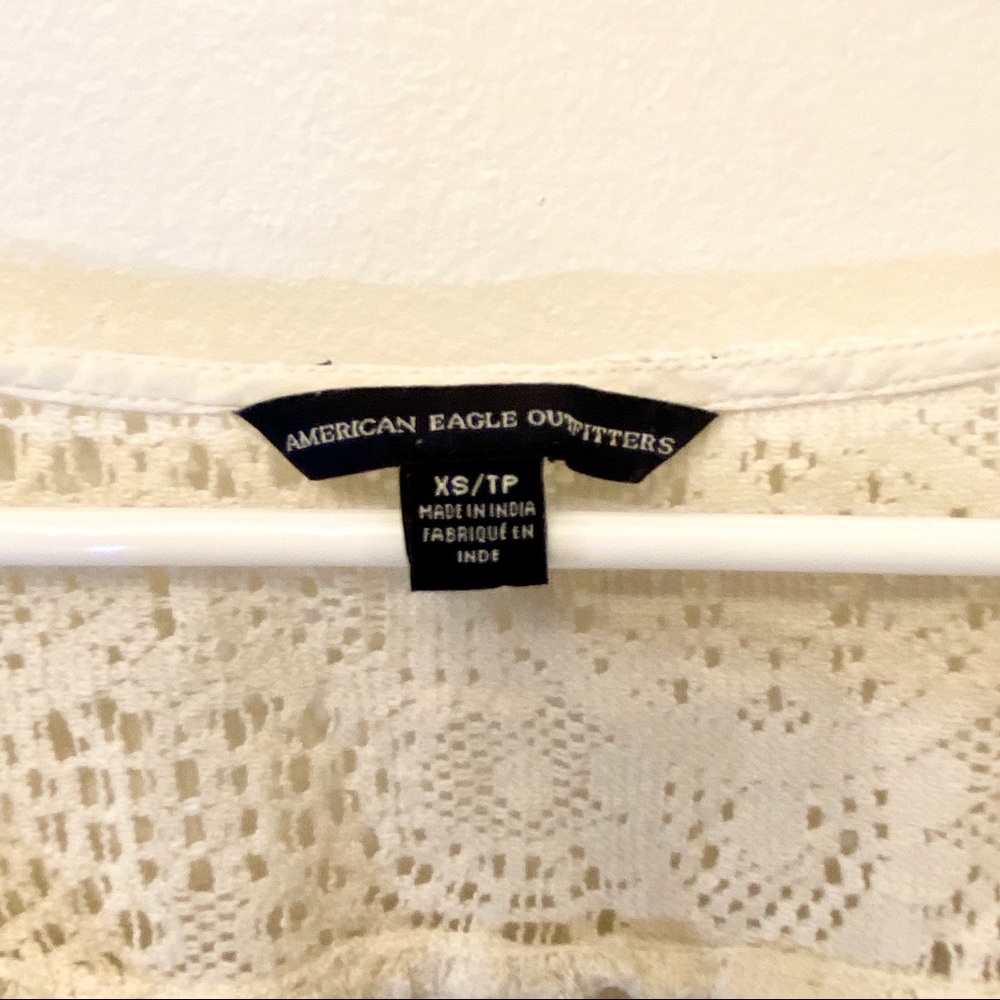 American Eagle Lace Long Sleeve Crop Top Size XS - Picture 2 of 11